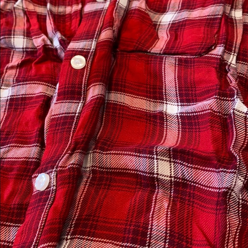 Red flannel - Picture 2 of 3
